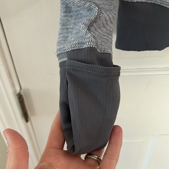 Lululemon 1/4 zip knit top - Picture 4 of 7